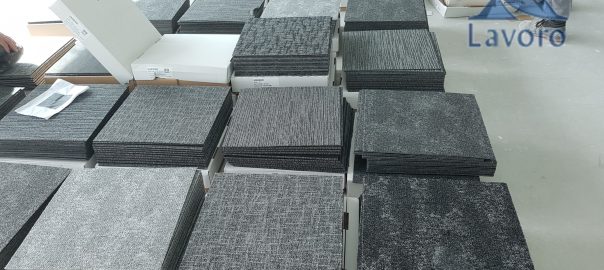 Wykładziny w płytkach dywanowych do firm, wykładziny-lavoro, układanie wykładzin dywanowych, układanie wykładzin w płytkach 50 x 50, układanie wykładzin PCV